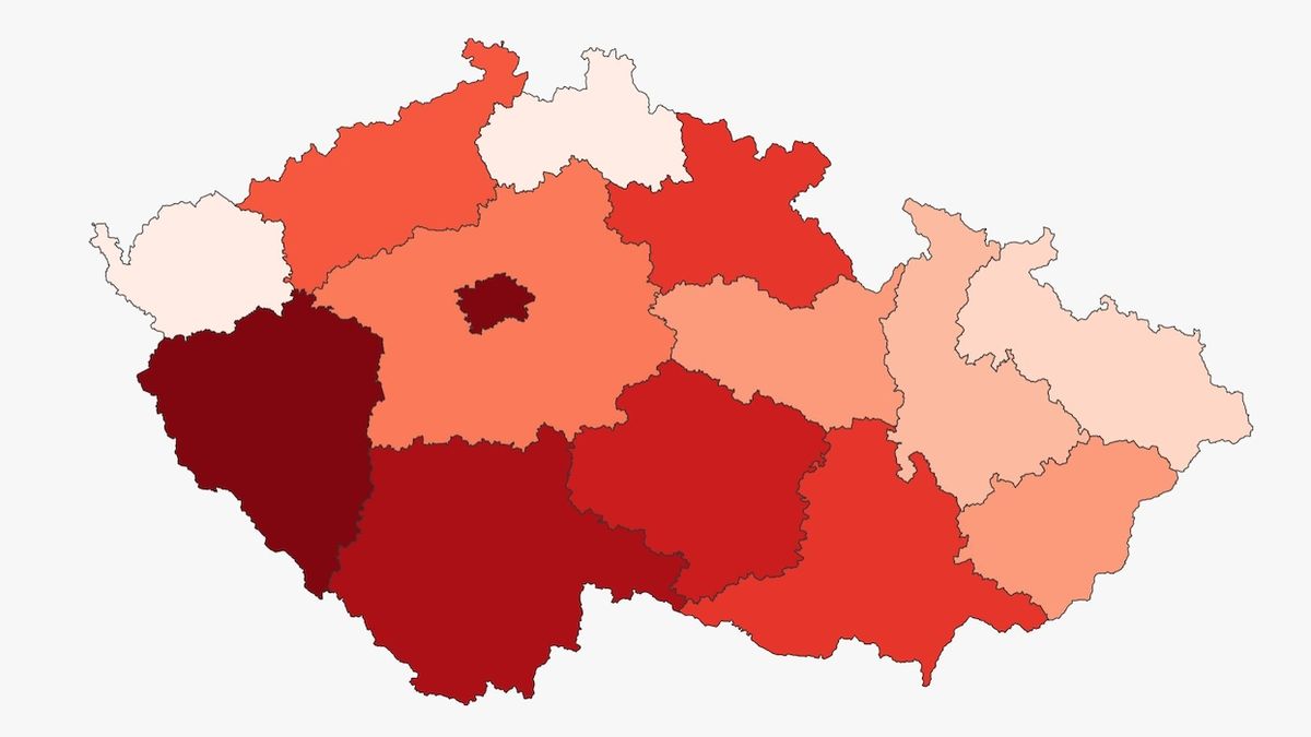 V úterý v Česku přibylo 10 715 nakažených koronavirem